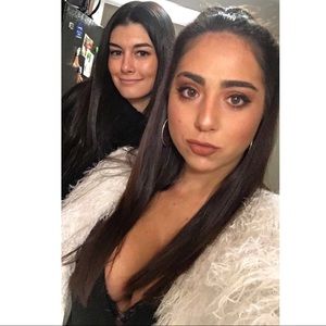 Meet your Posher, Loni